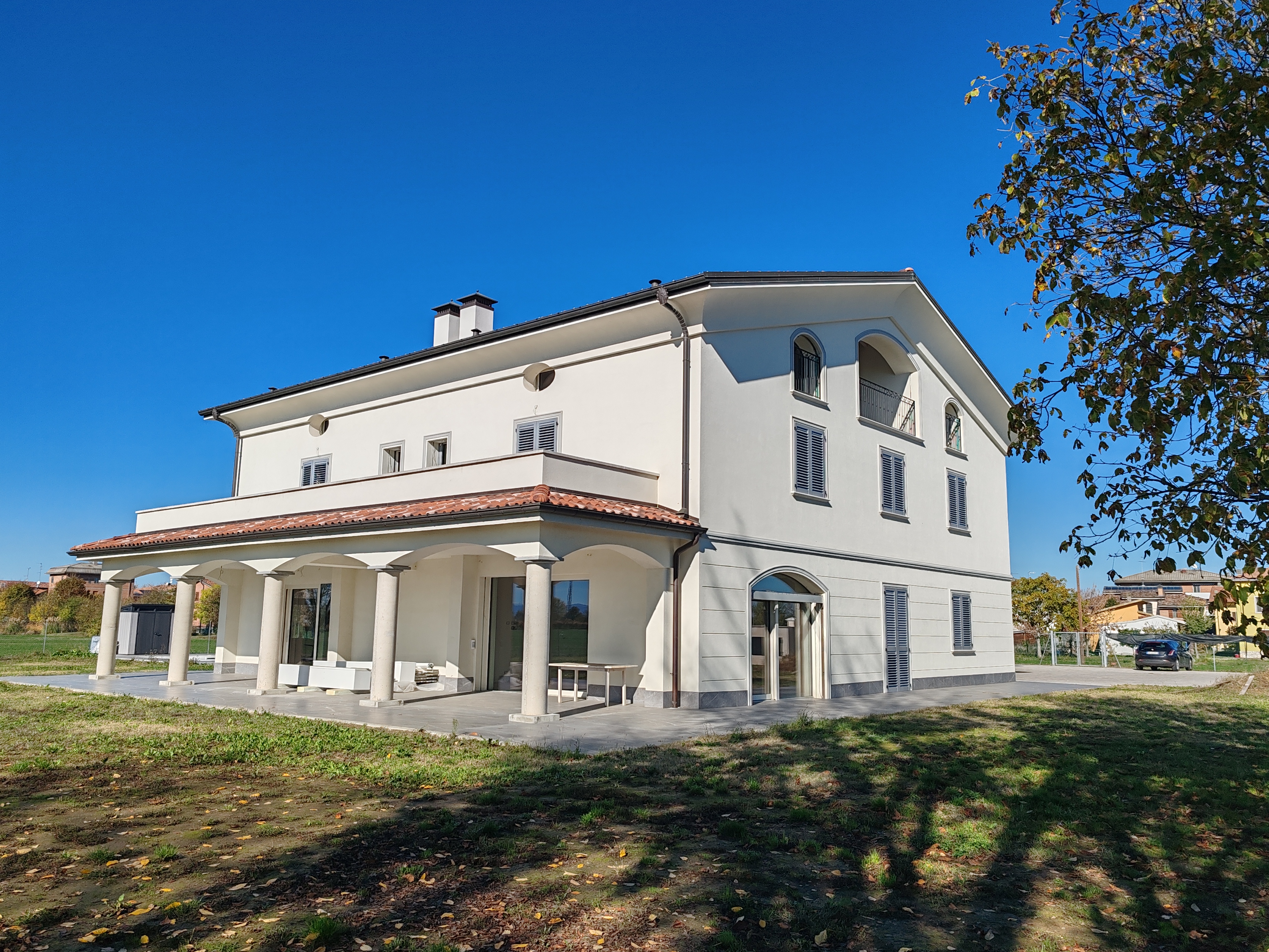 Edificio UNICA Costruzioni